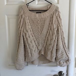 Express Knitted Ballon Sleeves Sweater
